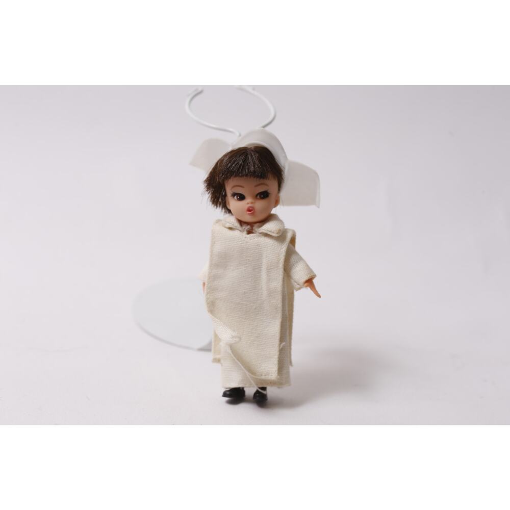 1967 Hasbro Dolly Darling Flying Nun Mini Doll in White Outfit ~ 260202-WH 944